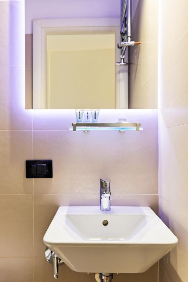R.C. Cappellari Loft Campo De' Fiori Apartment Rome Bagian luar foto